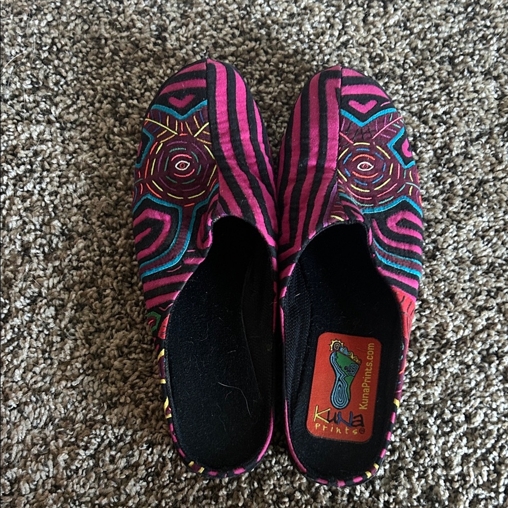 Kula Pinks Women's Multicolor Slip-On Shoes